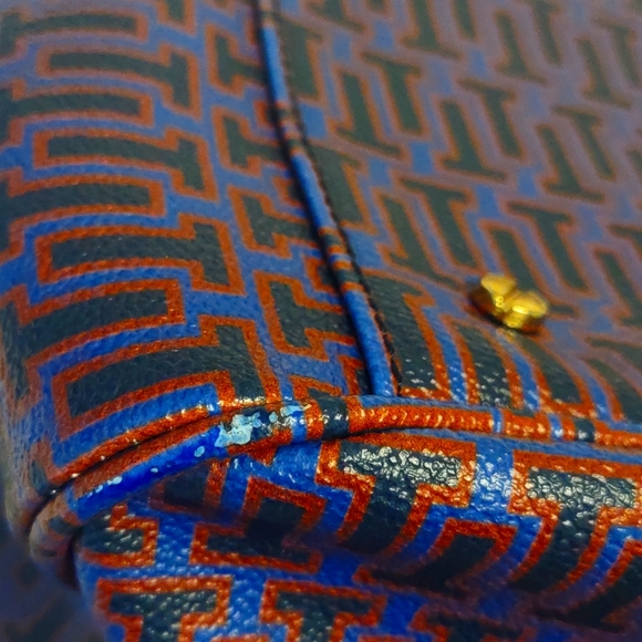 Tory Burch Large RARE Geo Print With Stripe Tote EUC - Picture 9 of 16